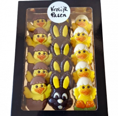 Paas figuurtjes in vensterdoos